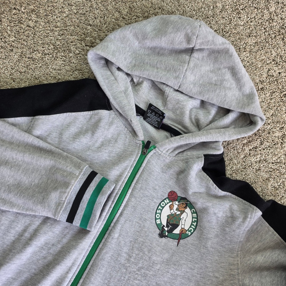 NBA Boston Celtics Zip Hoodie Mens L Grey Basketball Lucky Leprechaun Sweater